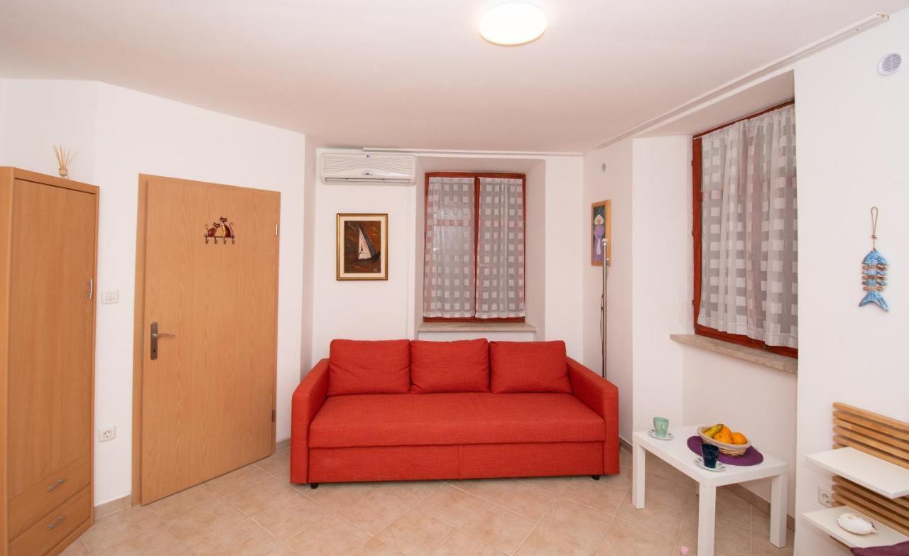 Apartament Frankie Piran Zewnętrze zdjęcie