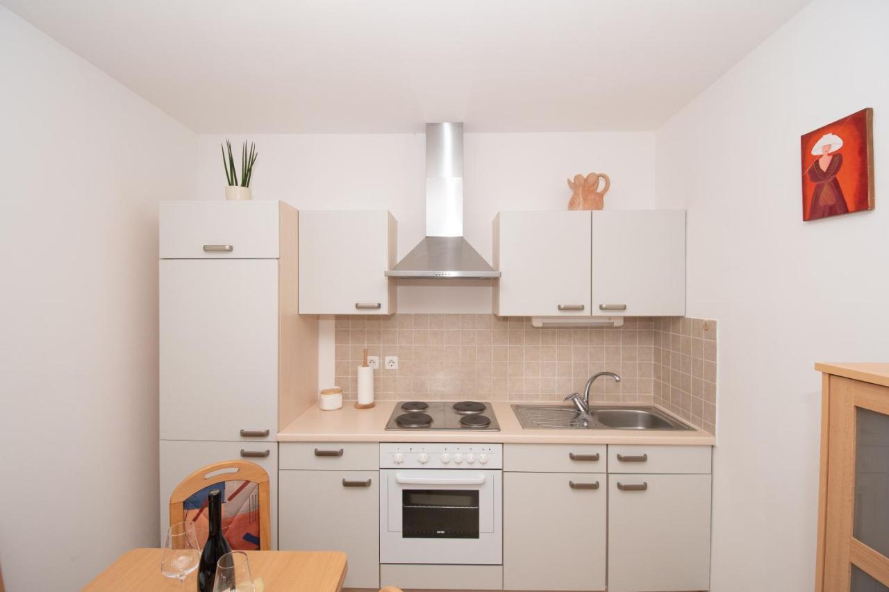 Apartament Frankie Piran Zewnętrze zdjęcie