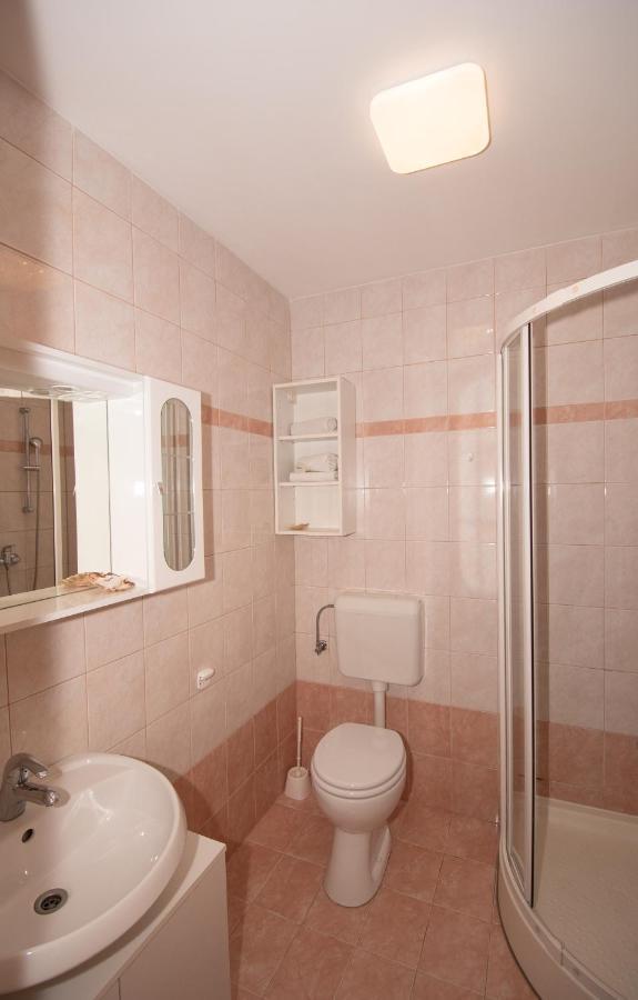 Apartament Frankie Piran Zewnętrze zdjęcie